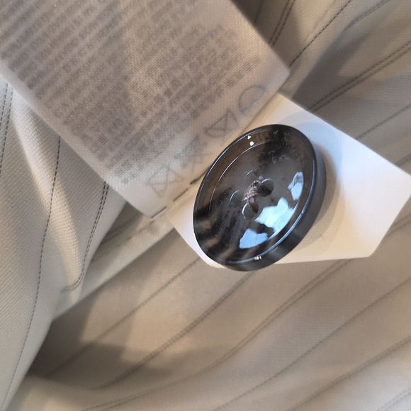 Banana Republic -Essential Italian Wool Light Gray Womens Blazer. Size 8.  NWOT! - Picture 5 of 5